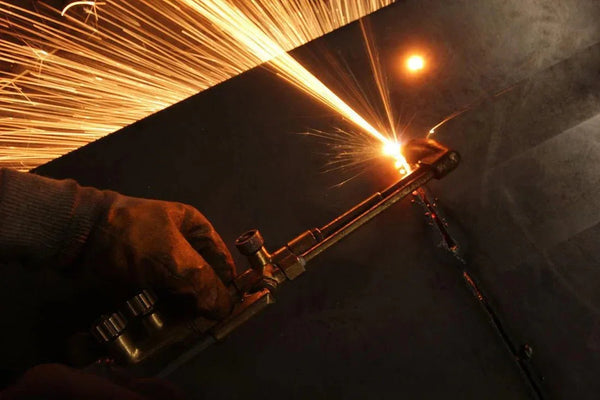 What is Conduction Welding And Keyhole Welding?