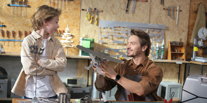 Aircraft model made using laser welding