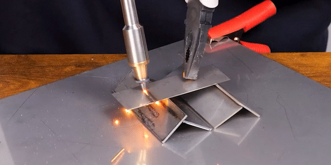 Easy and Flexible Laser Cutting